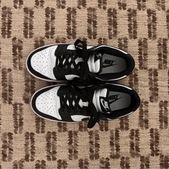 Nike Dunk Low Sneakers Black and White - Picture 6 of 8